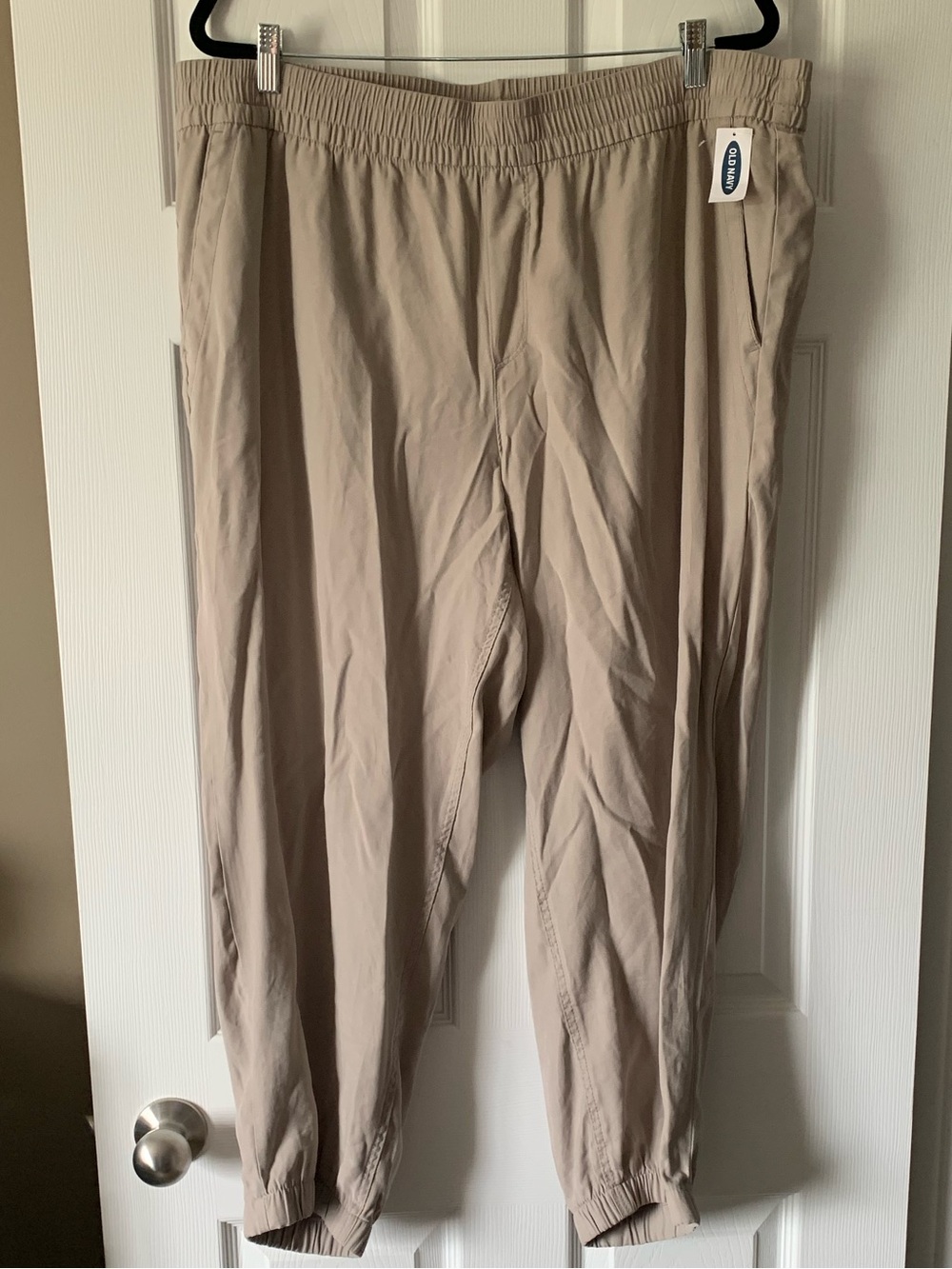 NWT Old Navy Lightweight Elastic Waist Tan Jogger Pants
